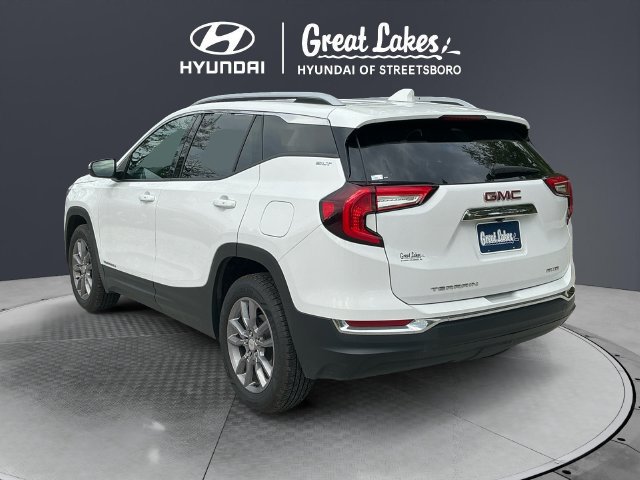 Used 2023 GMC Terrain SLT AWD/4WD image 4