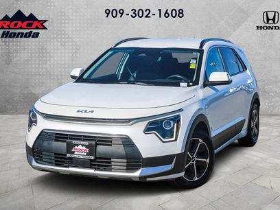 Used 2023 Kia Niro EX
