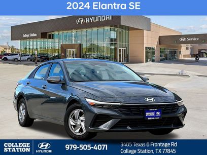 Used 2024 Hyundai Elantra SE