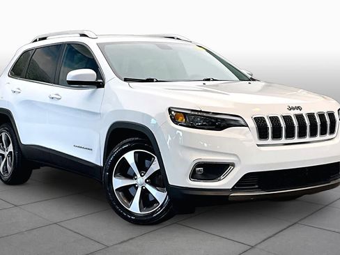 Used 2020 Jeep Cherokee Limited FWD image 3