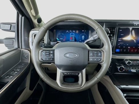 Used 2026 Ford F450 Platinum w/ Platinum Plus Package AWD/4WD image 19