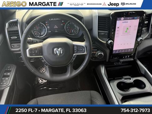 Used 2025 RAM 1500 Big Horn AWD/4WD image 12