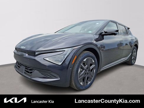 New 2025 Kia EV6 Light image 1