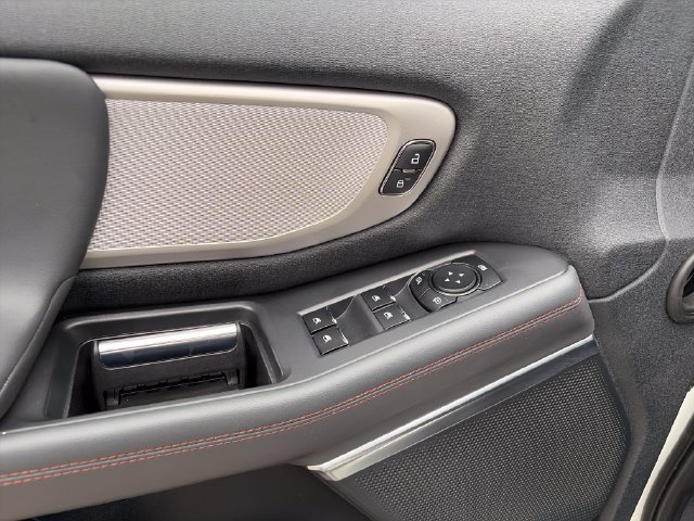 Used 2025 Ford Expedition Max Active AWD/4WD image 12