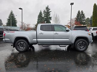 Used 2022 Toyota Tacoma TRD Sport w/ Technology Package video 2