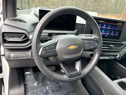 Used 2024 Chevrolet Silverado EV W/T image 16