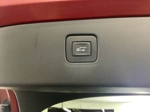 Used 2024 Buick Envista Avenir image 33