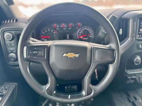 Used 2021 Chevrolet Silverado 1500 Custom image 14