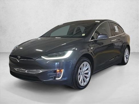 Used 2020 Tesla Model X Long Range image 1