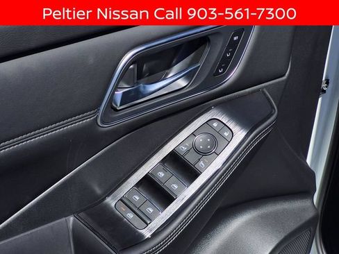New 2026 Nissan Rogue Platinum w/ Platinum Premium Package AWD/4WD image 11