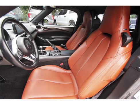 Used 2023 MAZDA MX-5 Miata Grand Touring RWD image 7