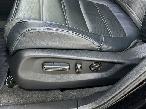 Used 2019 Honda CR-V EX-L image 17