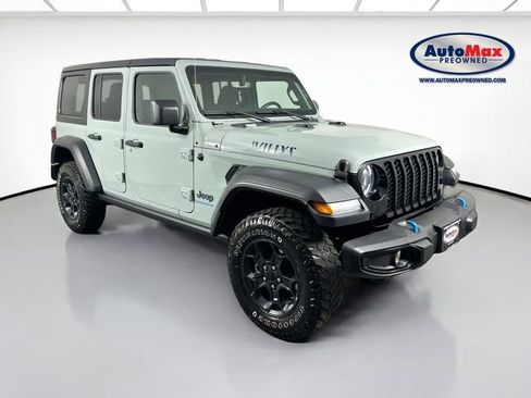 Used 2023 Jeep Wrangler Unlimited w/ Cold Weather Group AWD/4WD image 1