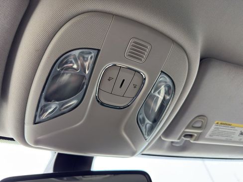 Used 2019 Jeep Compass High Altitude image 23