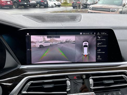 Used 2019 BMW X7 xDrive50i w/ Premium Package image 14