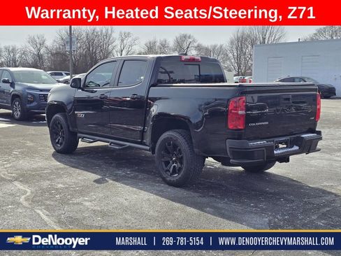 Used 2022 Chevrolet Colorado Z71 w/ Z71 Midnight Edition image 4