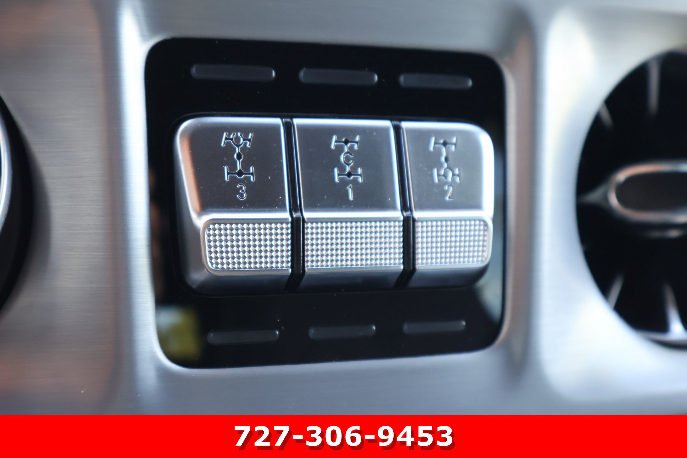 Used 2023 Mercedes-Benz G 550 image 29