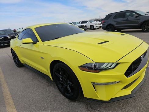 Used 2021 Ford Mustang GT Premium w/ Equipment Group 401A image 2