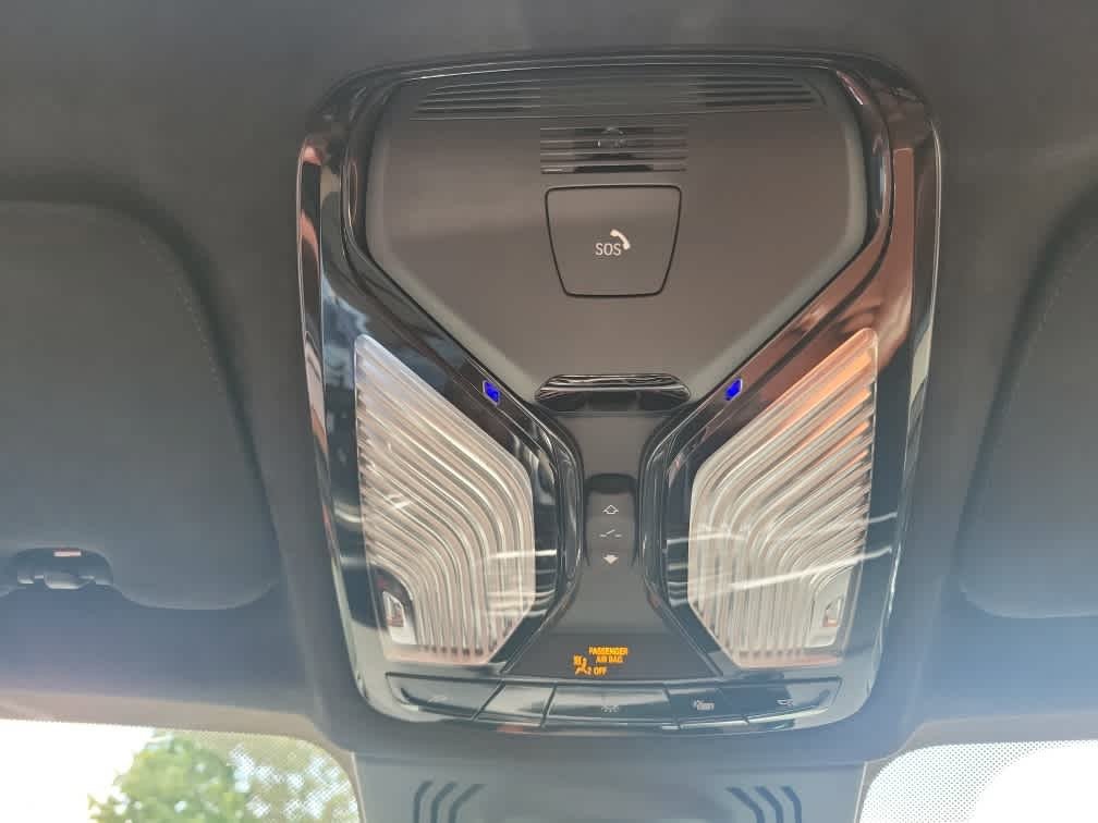 Used 2019 BMW X7 xDrive50i w/ M Sport Package AWD/4WD image 20