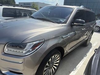 Used 2020 Lincoln Navigator Reserve w/ Luxury Package AWD/4WD video 1
