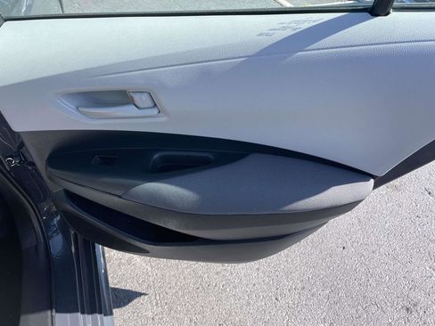 Used 2023 Toyota Corolla LE FWD image 41