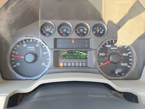 Used 2010 Ford F350 XLT AWD/4WD image 18