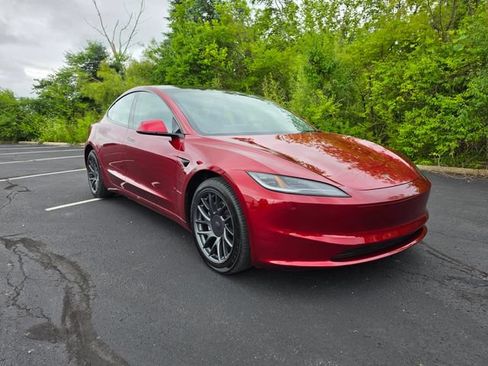 Used 2024 Tesla Model 3 Long Range AWD/4WD image 70