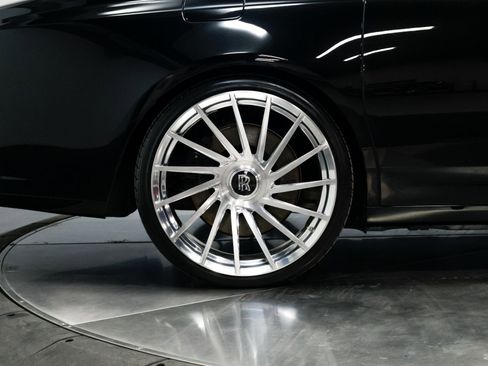 Used 2015 Rolls-Royce Ghost image 59