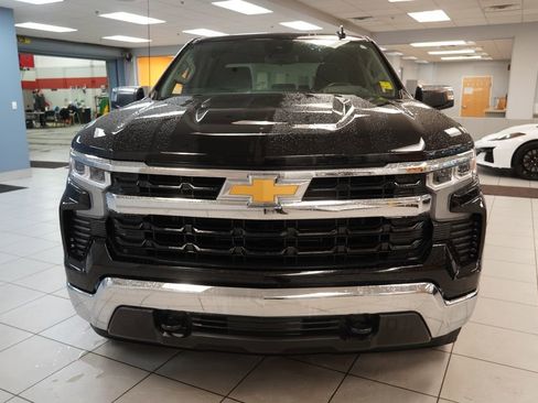 Used 2023 Chevrolet Silverado 1500 LT AWD/4WD image 14