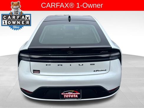 Used 2024 Toyota Prius Prime Premium w/ Advanced Technology Package FWD image 4