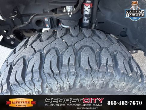 Used 2021 Jeep Gladiator Mojave image 30