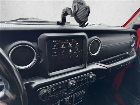 Used 2023 Jeep Wrangler Unlimited Rubicon 4xe w/ Cold Weather Group AWD/4WD image 13