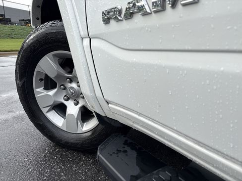 Used 2025 RAM 1500 Big Horn AWD/4WD image 12