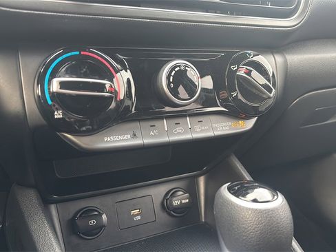 Certified 2023 Hyundai Kona SEL image 29