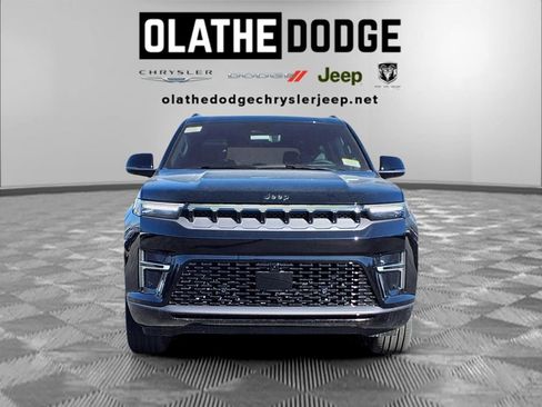 New 2026 Jeep Grand Wagoneer Summit w/ Rear Seat Video Group I image 34