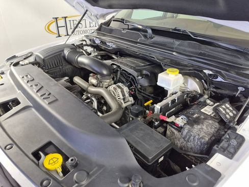 Used 2020 RAM 1500 Laramie AWD/4WD image 39