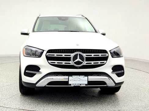 Used 2025 Mercedes-Benz GLE 350 4MATIC image 2