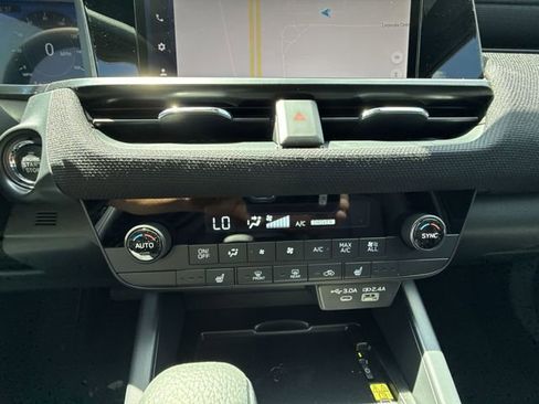 New 2026 Subaru Outback Limited AWD/4WD image 19