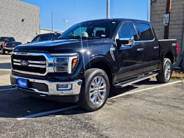 Used 2024 Ford F150 Lariat w/ FX4 Off-Road Package AWD/4WD image 2