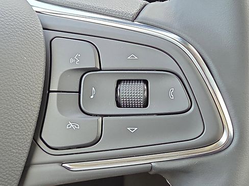 Used 2026 Buick Encore GX Sport Touring w/ Advanced Technology Package image 21