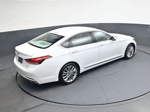 Used 2017 Genesis G80 3.8 RWD image 25