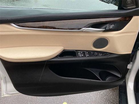 Used 2016 BMW X5 xDrive35i image 12