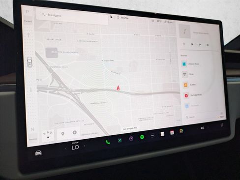 Used 2023 Tesla Model X AWD/4WD image 13
