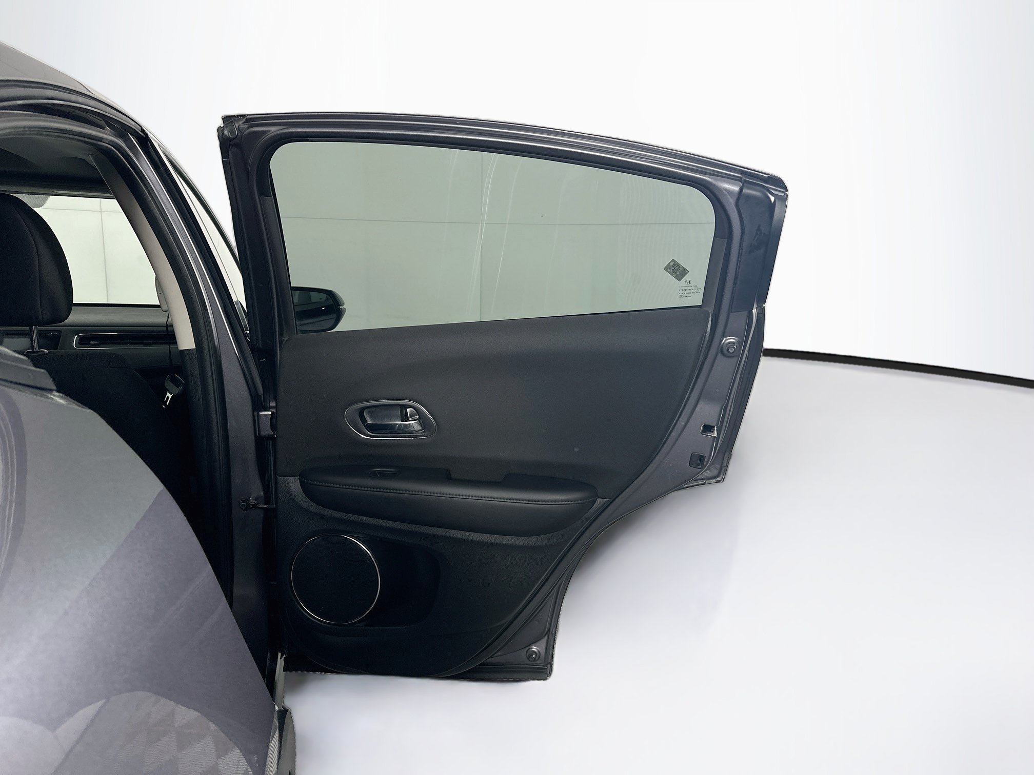 Used 2018 Honda HR-V EX image 30
