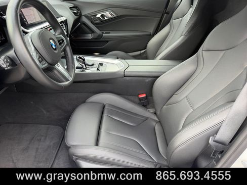 Used 2026 BMW Z4 M40i RWD image 10