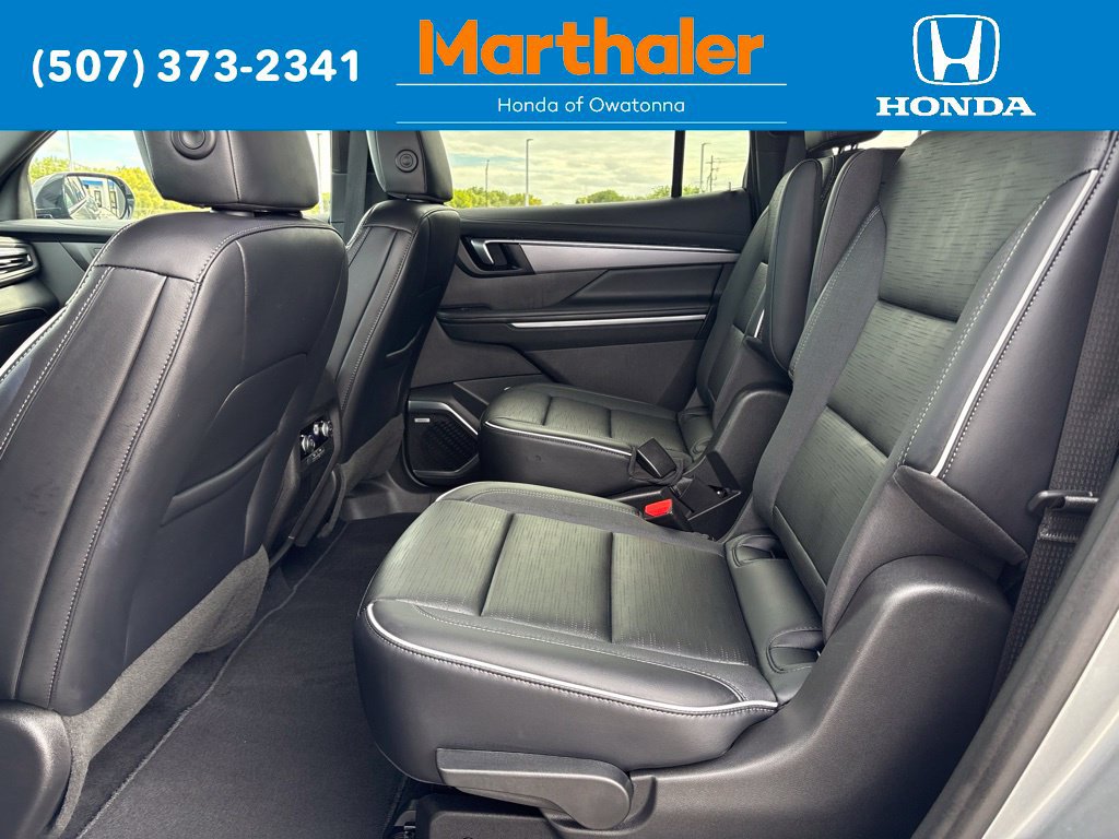 Used 2026 Buick Enclave Sport Touring AWD/4WD image 12