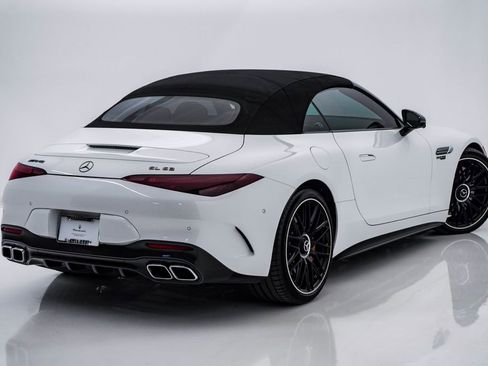 Used 2022 Mercedes-Benz SL 63 AMG 4MATIC image 9