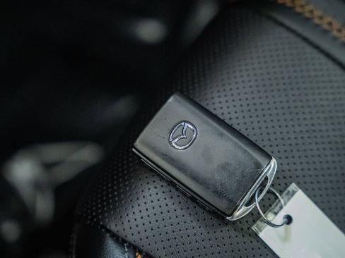 Used 2024 MAZDA CX-50 AWD 2.5 S w/ Premium Plus Pkg image 53