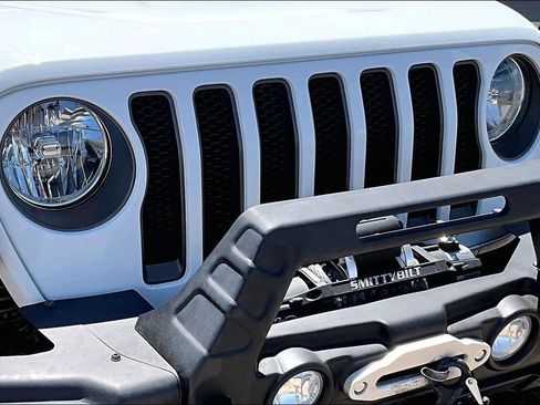Used 2019 Jeep Wrangler Unlimited Rubicon AWD/4WD image 32