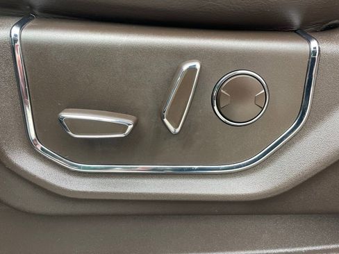 Used 2018 Ford F150 King Ranch w/ FX4 Off-Road Package image 20